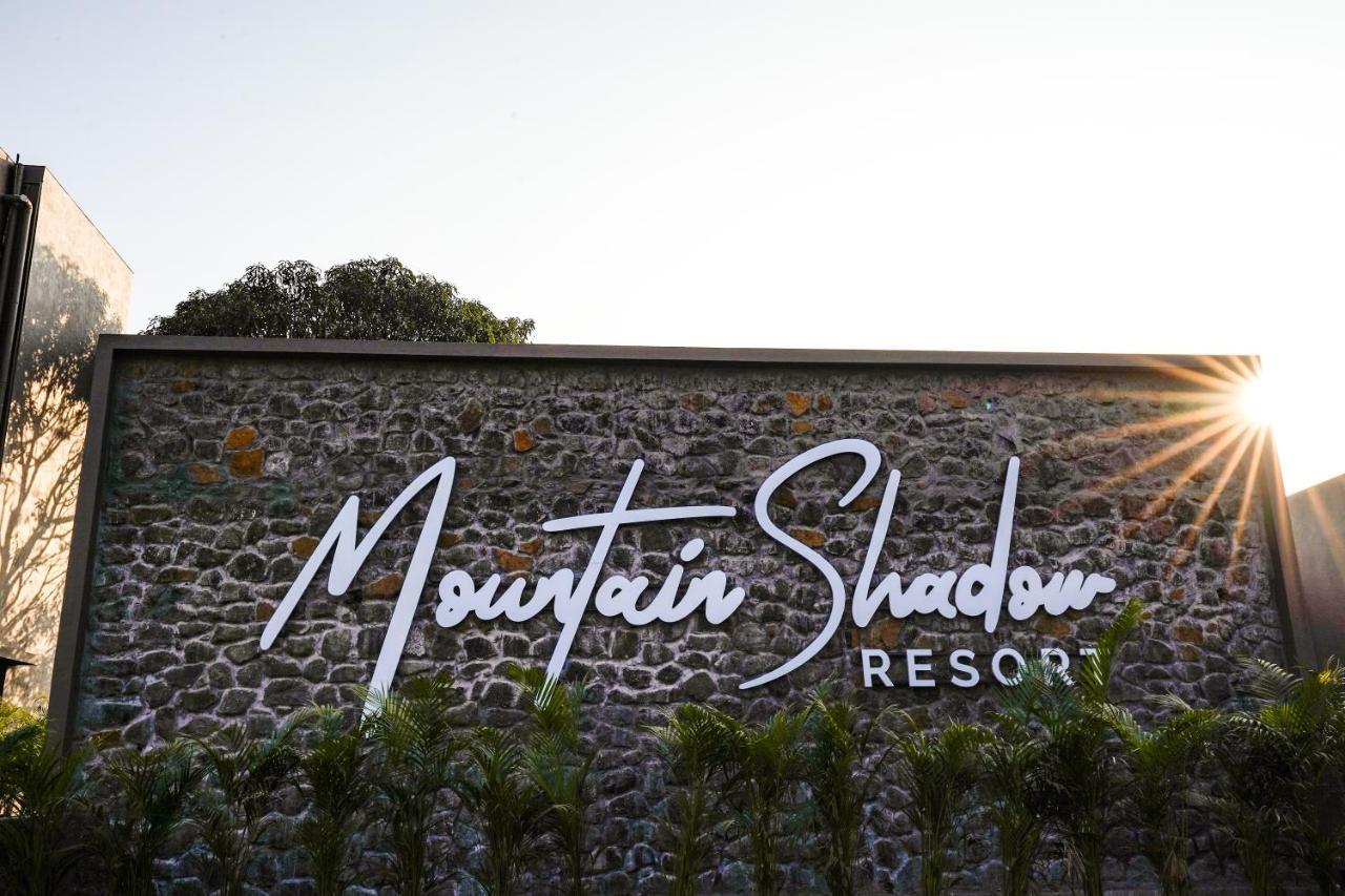Mountain Shadow Resort Igatpuri Dış mekan fotoğraf